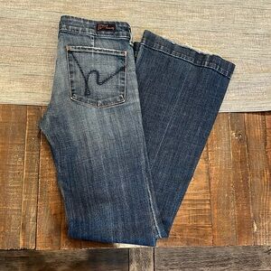 Low waist jeans